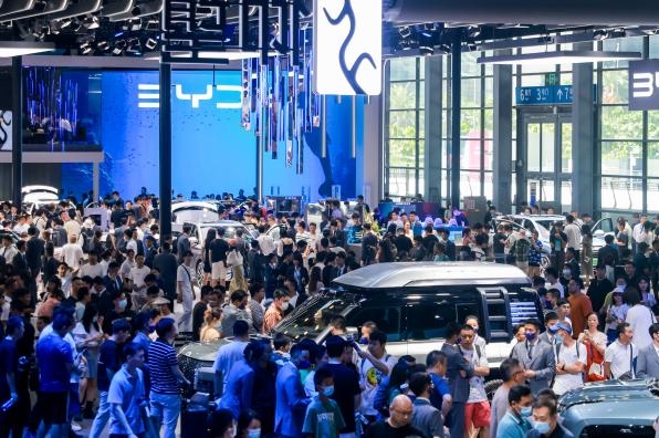 五一別擠了！《這屆車展攤牌了：補貼狂撒｜底價對決》